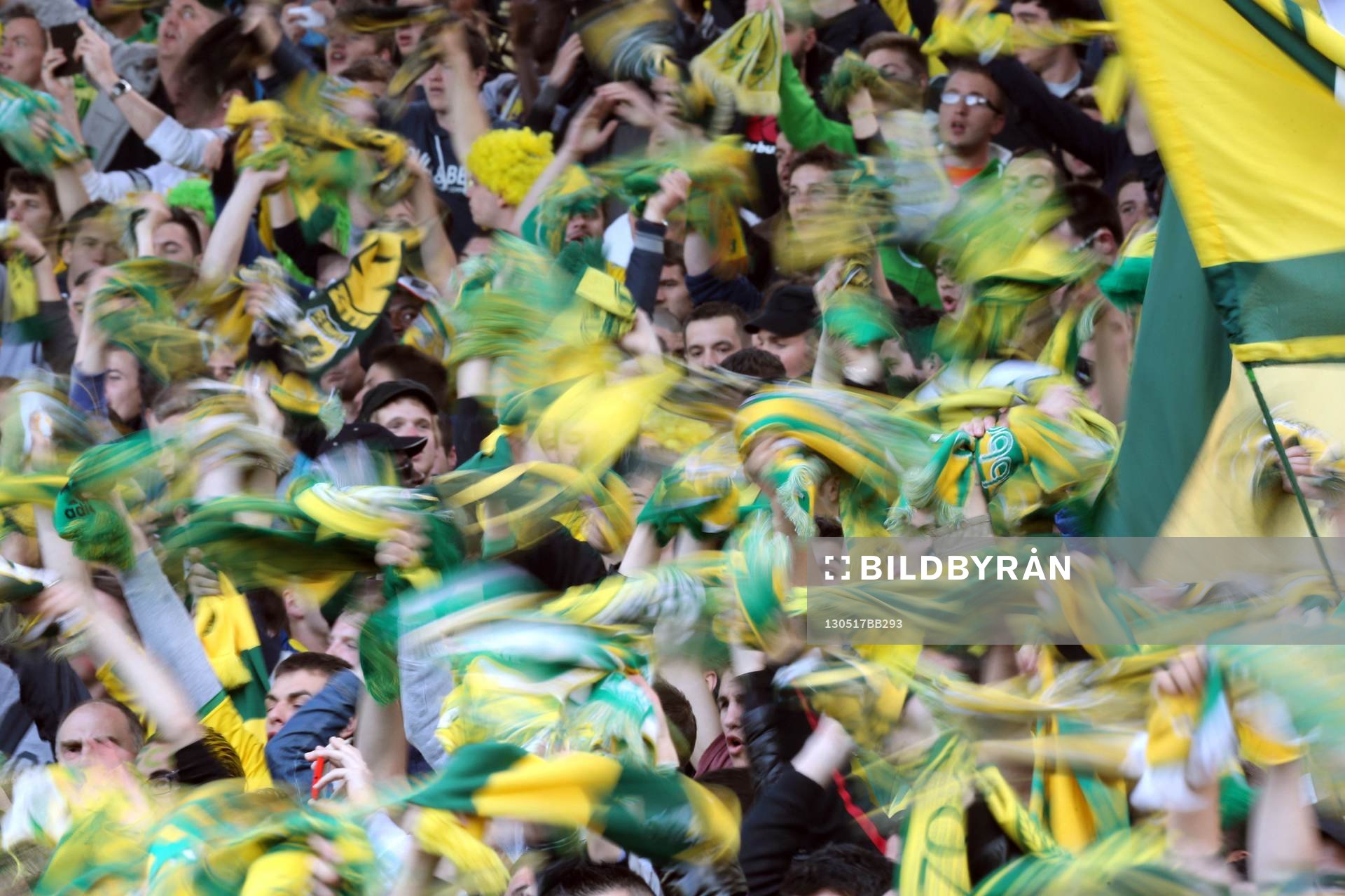 Ambiance Supporters Nantes  - 17.05.2013 - Nantes / Sedan -