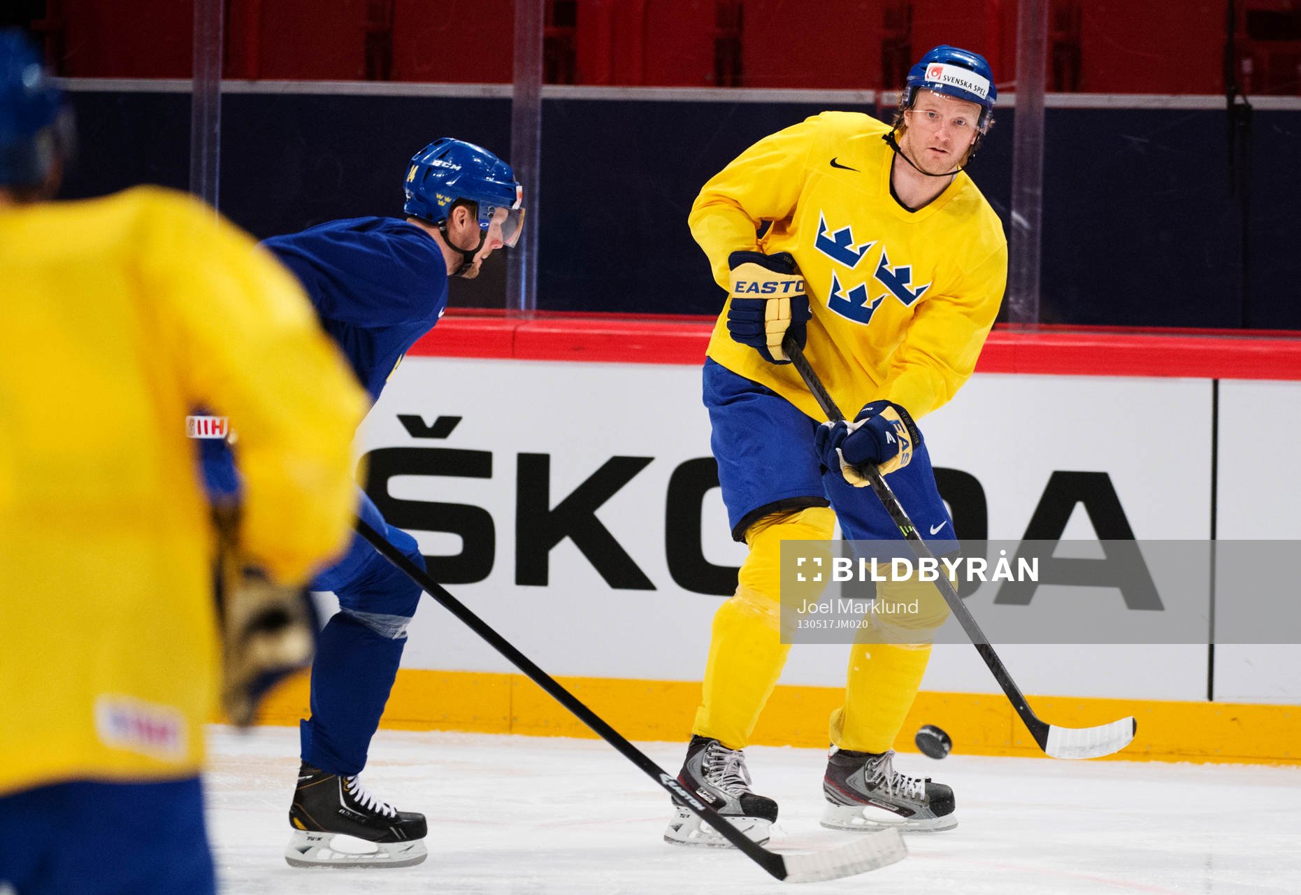 Alexander Edler och Staffan Kronwall på Sveriges träning