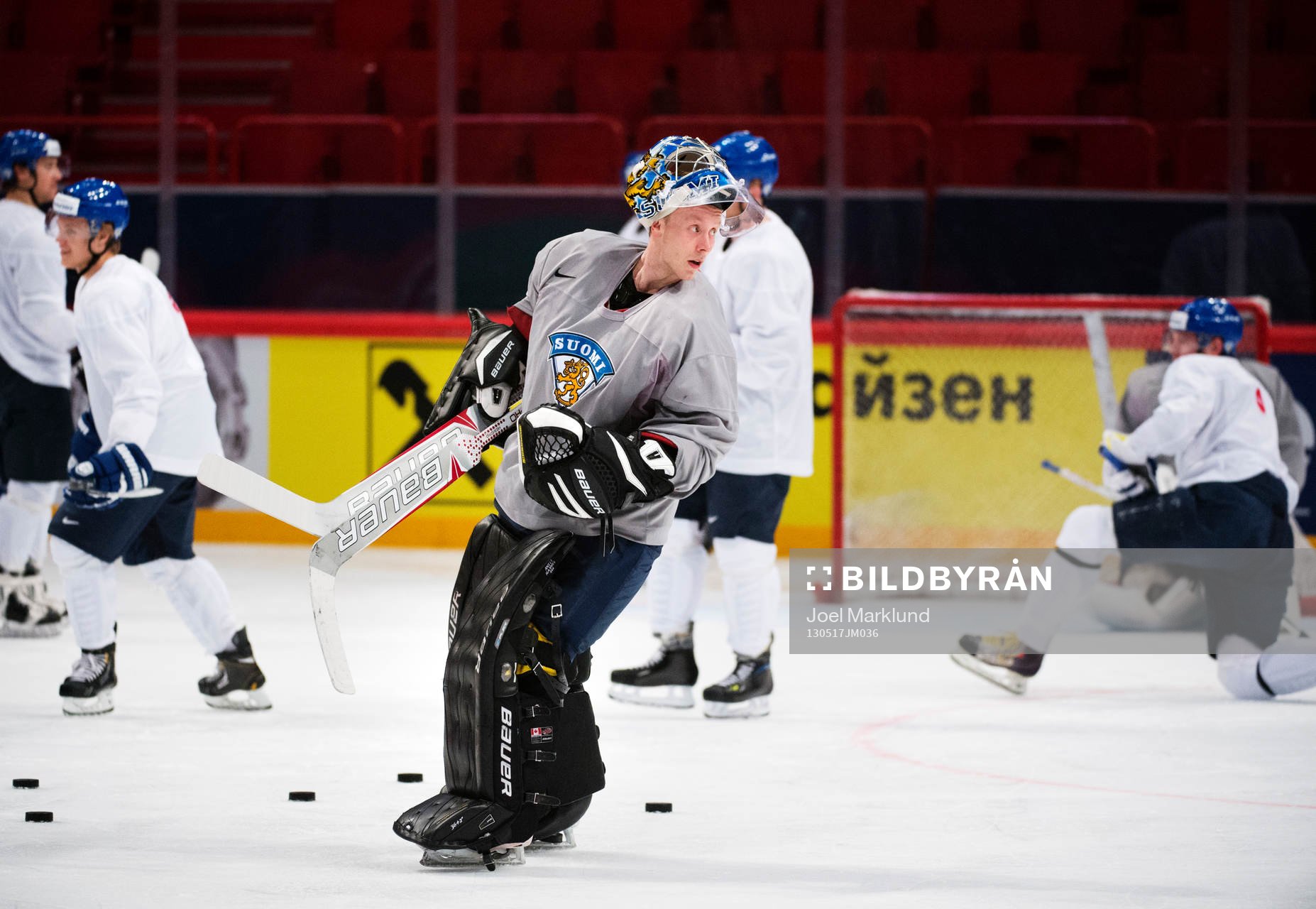 Målvakten Antti Raanta på Finlands träning