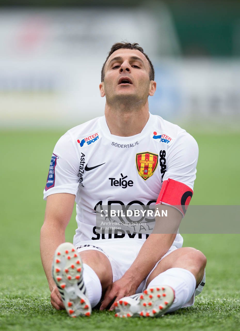 Sharbel Touma, Syrianska skadar sig