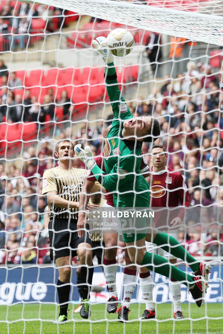 Football - Bradford City v Northampton Town - npower