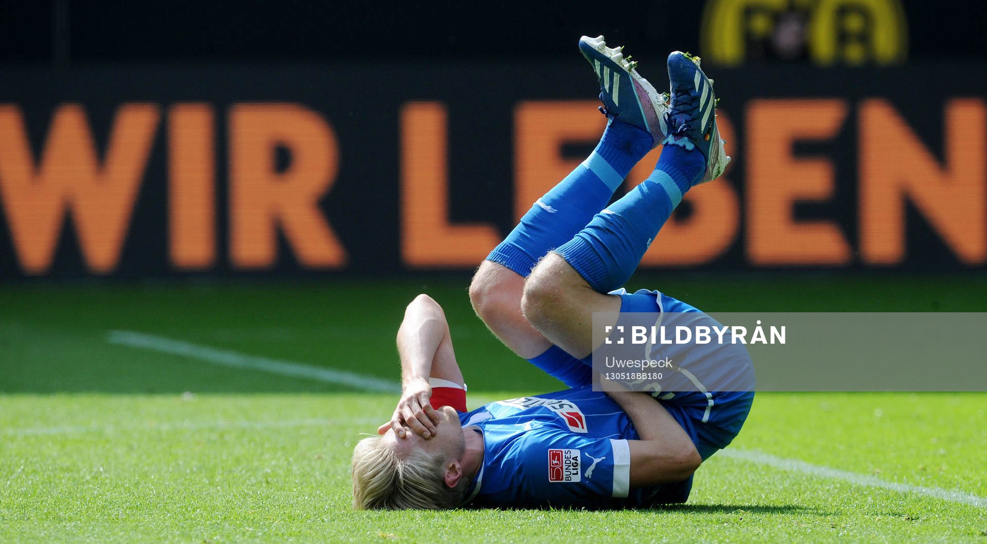  Beck (Hoffenheim), Werbebande Wir leben