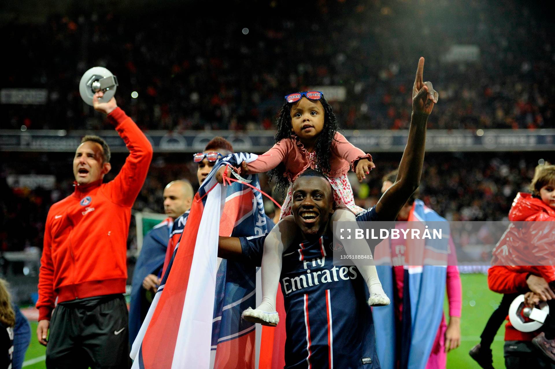 Blaise MATUIDI et sa fille - 18.05.2013 - Paris Saint