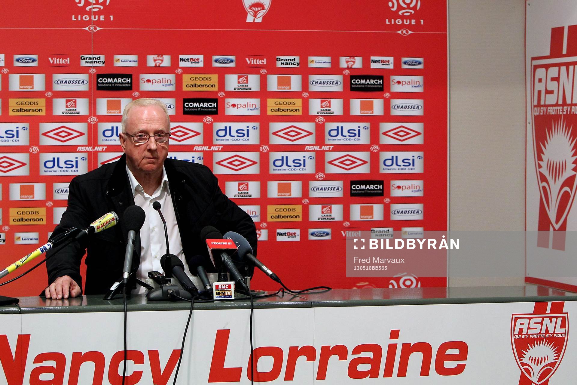 Jacques ROUSSELOT en conference de presse d apres match  -