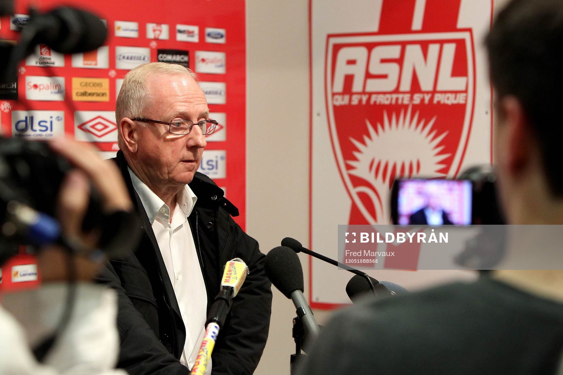 Jacques ROUSSELOT en conference de presse d apres match  -