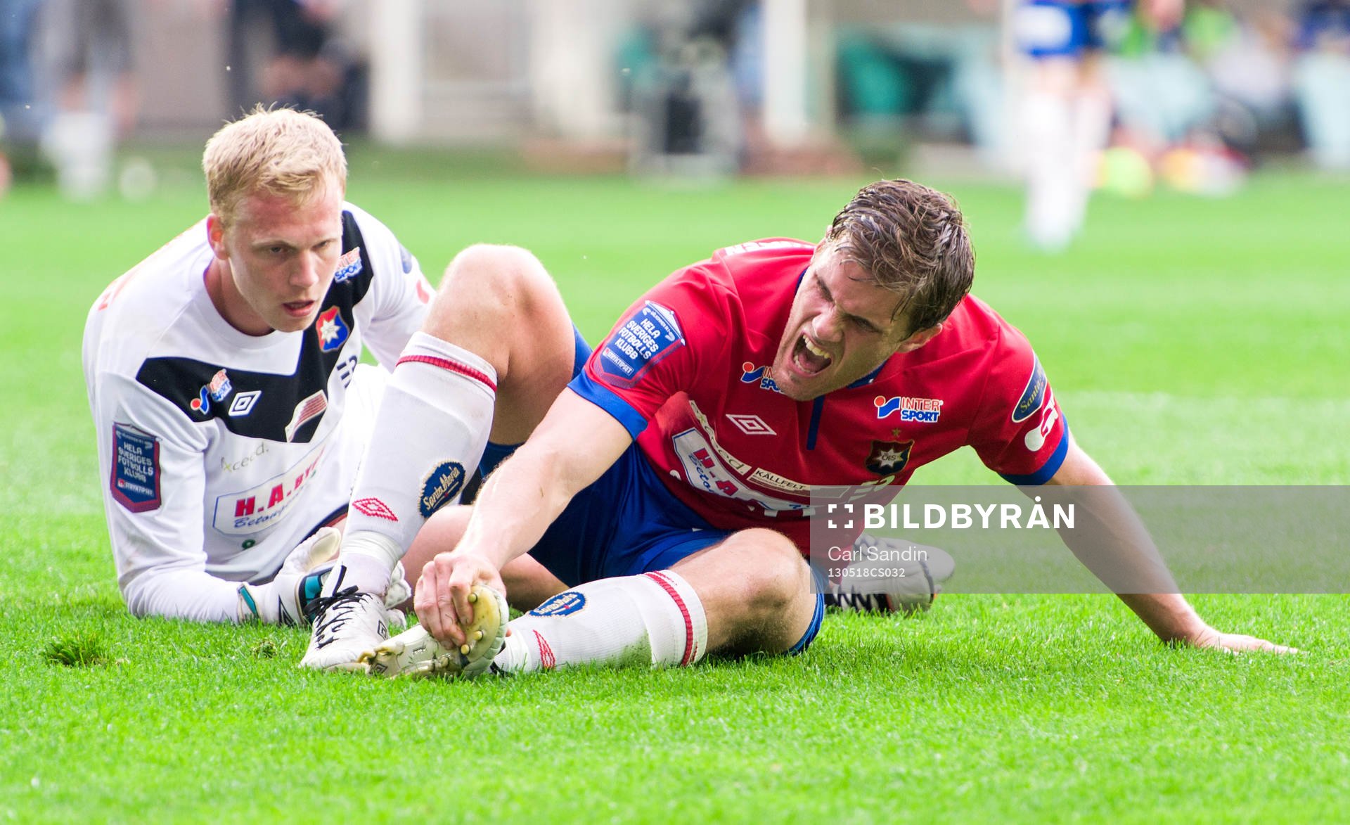 David Leinar, Örgryte, tar sig för foten