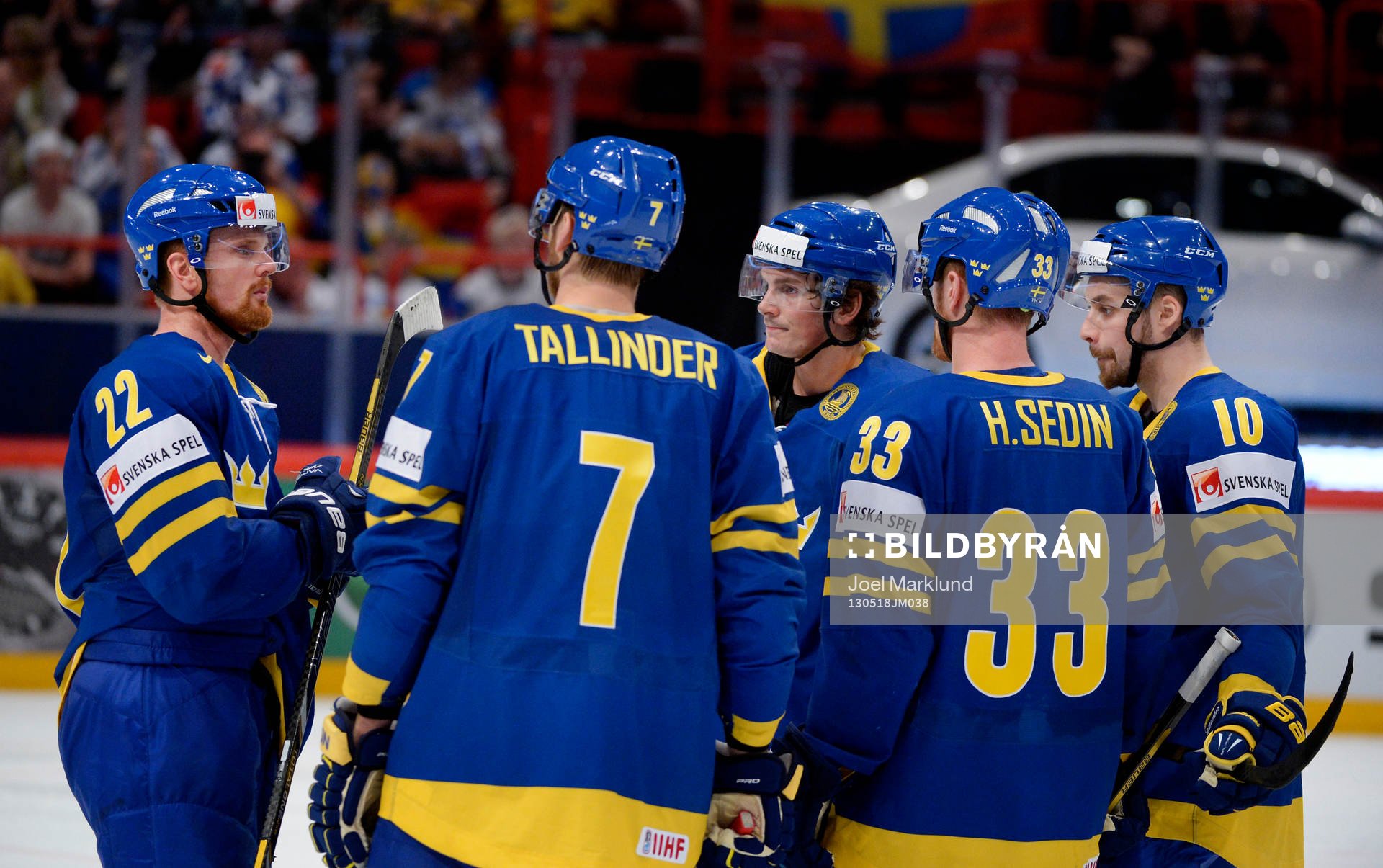 Daniel Sedin, Henrik Tallinder, Loui Eriksson,  Henrik