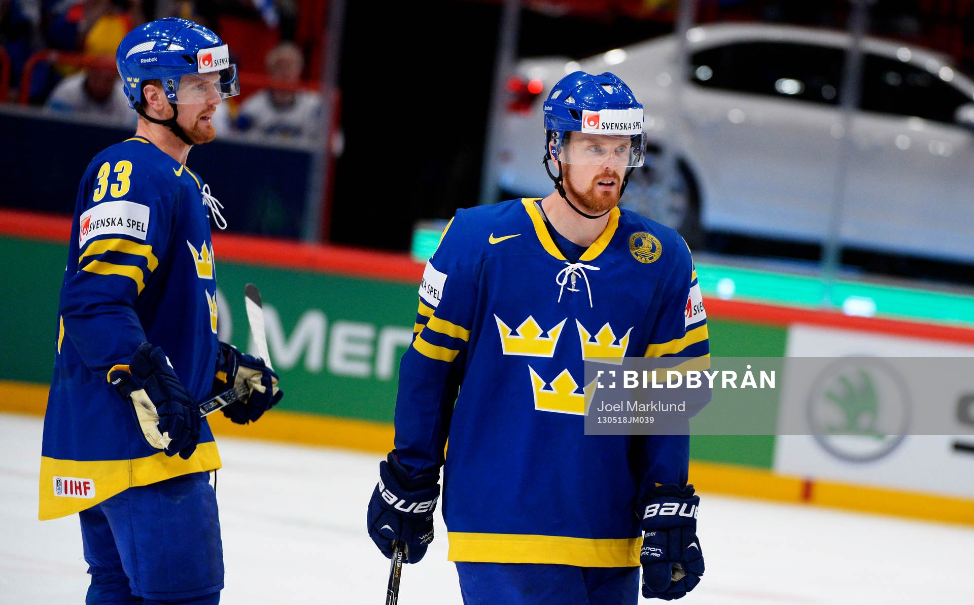 Henrik Sedin, Daniel Sedin, i semifinalen mellan Finland