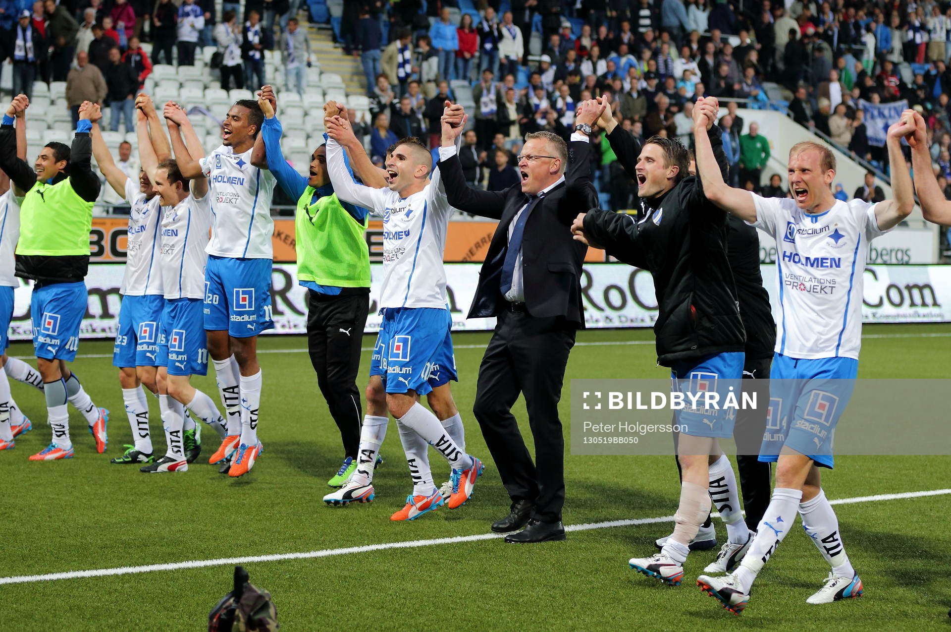 Segerglädje IFK Norrköping med Norrköping tränare Jan