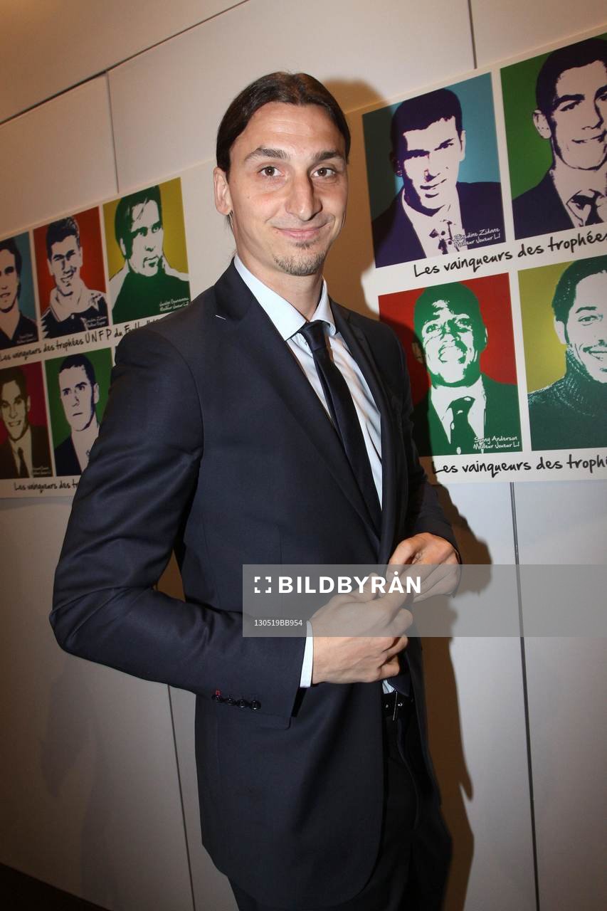 Zlatan Ibrahimovic ( meilleur joueur Ligue 1 ) - 19.05.2013