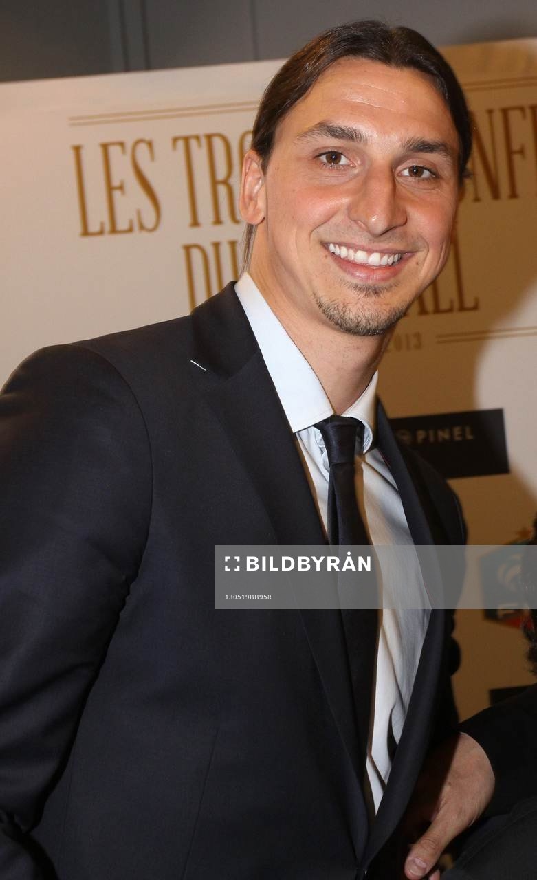  Fotboll, Franska fotbollsgalan: Zlatan Ibrahimovic ( meilleur joueur Ligue 1 ) - 19.05.2013 - CEremonie des trophees UNFP du Football 2013 - 