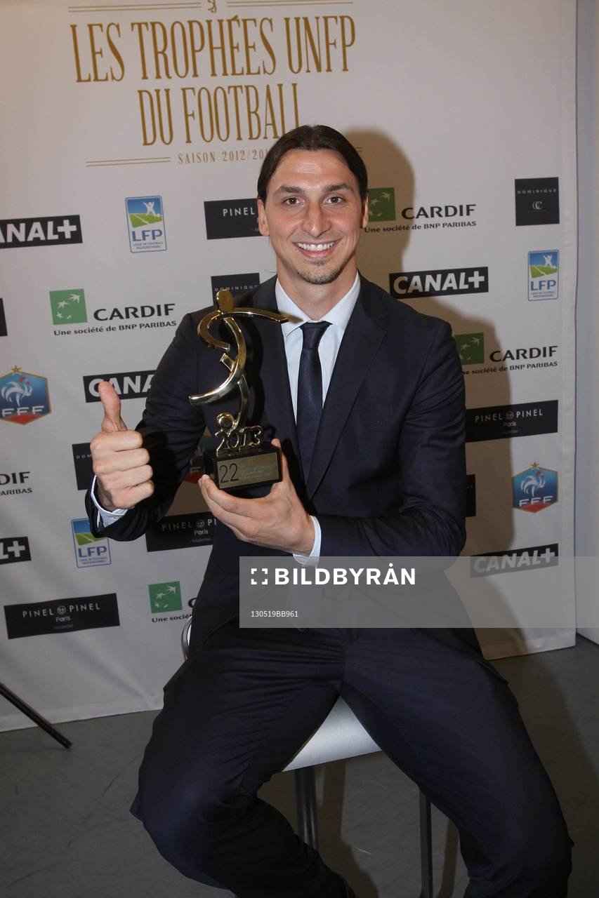 Zlatan Ibrahimovic ( meilleur joueur Ligue 1 ) - 19.05.2013