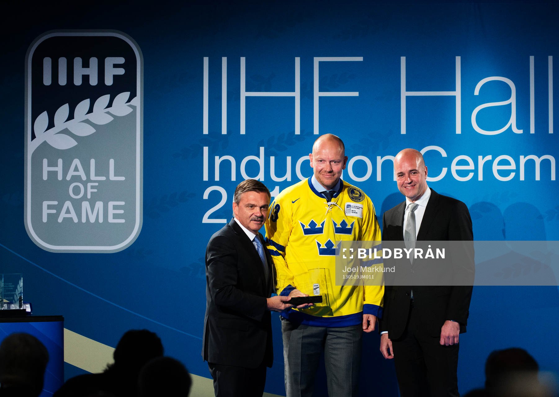 René Fasel (v), ordförande IIHF, och Sveriges