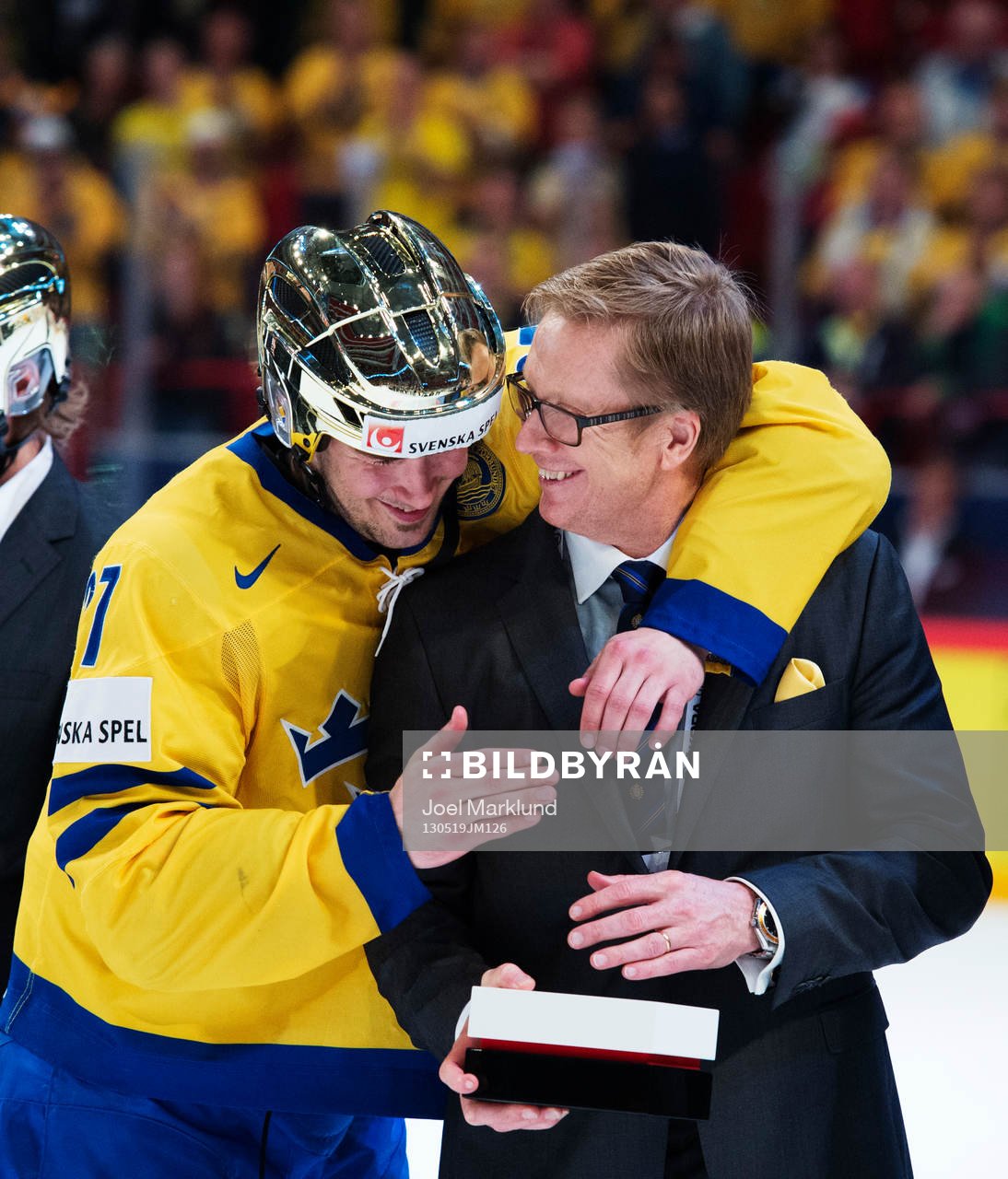 Sveriges Jimmie Ericsson kramar om Tommy Boustedt