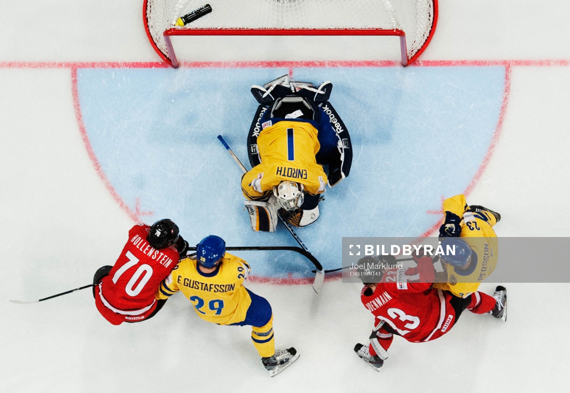 Sveriges Erik Gustafsson, Jhonas Enroth och Niklas Persson