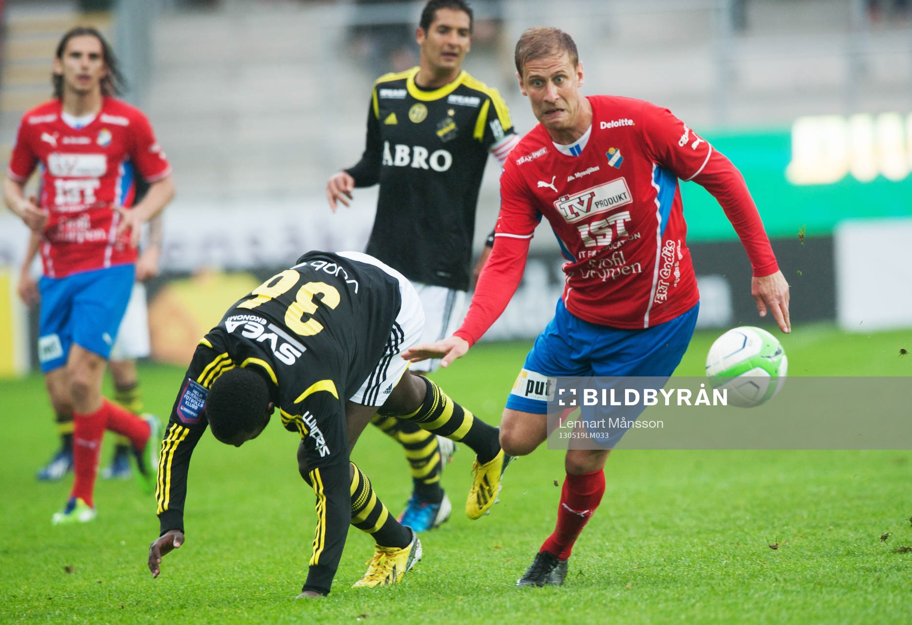 Henok Goitom, AIK och Mario Vasilj, Öster
