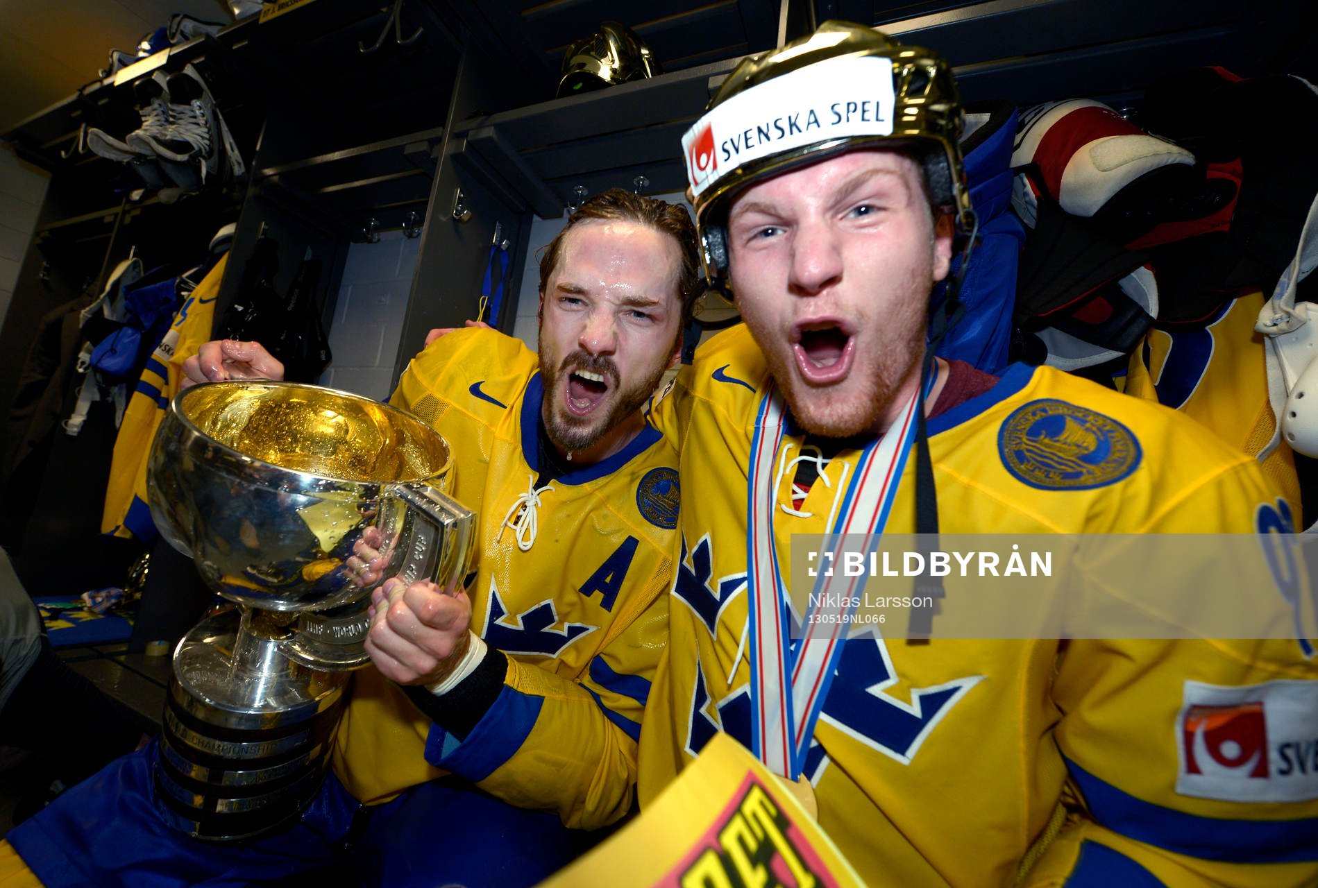 Niklas Persson och Gabriel Landeskog, Sverige, med