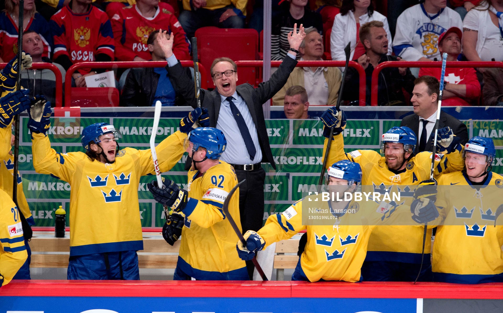 Pär Mårts, tränare Sverige jublar över VM-guld