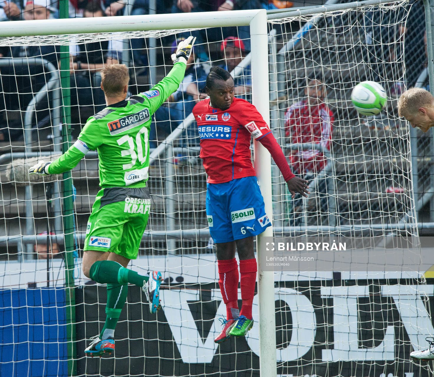 Tom Söderberg, Elfsborg, nickar, men Pär Hansson och May