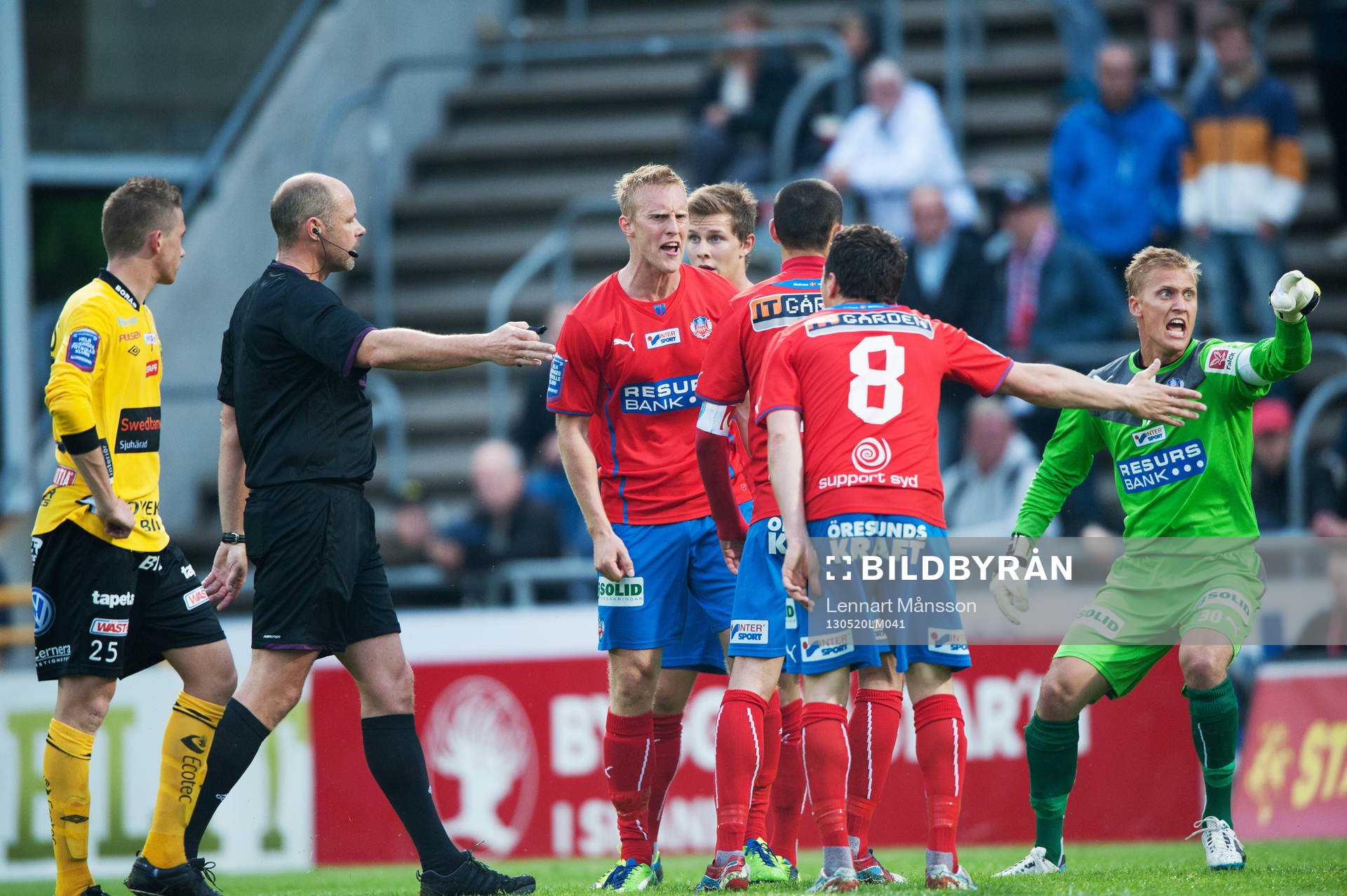 Upprörda känslor i Helsingborg, Peter Larsson, Ardian