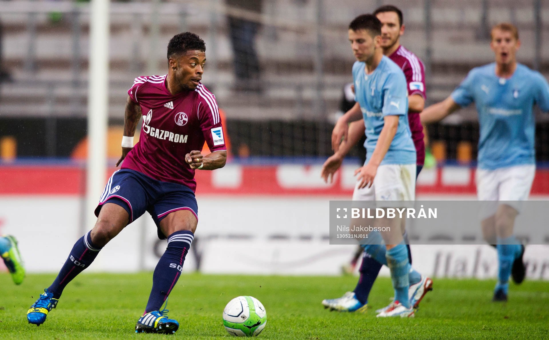 Fotboll, Vänskapsmatch, Malmö FF - Schalke 04: Michel Bastos, Schalke 04.