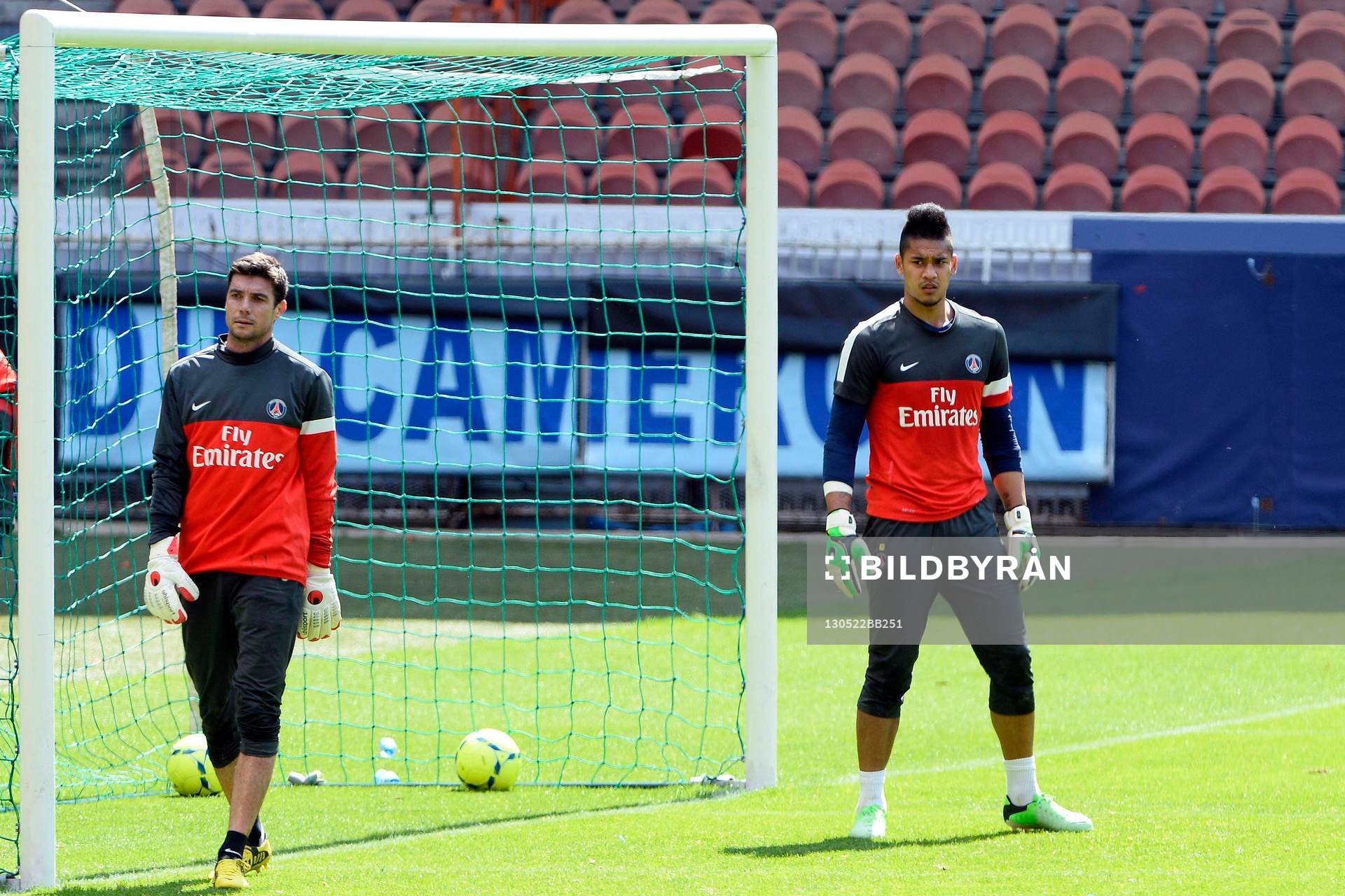  Fotboll, Paris Saint Germain, träning: Ronan LE CROM / Alphonse AREOLA - 22.05.2013 - Entrainement du Paris Saint Germain    