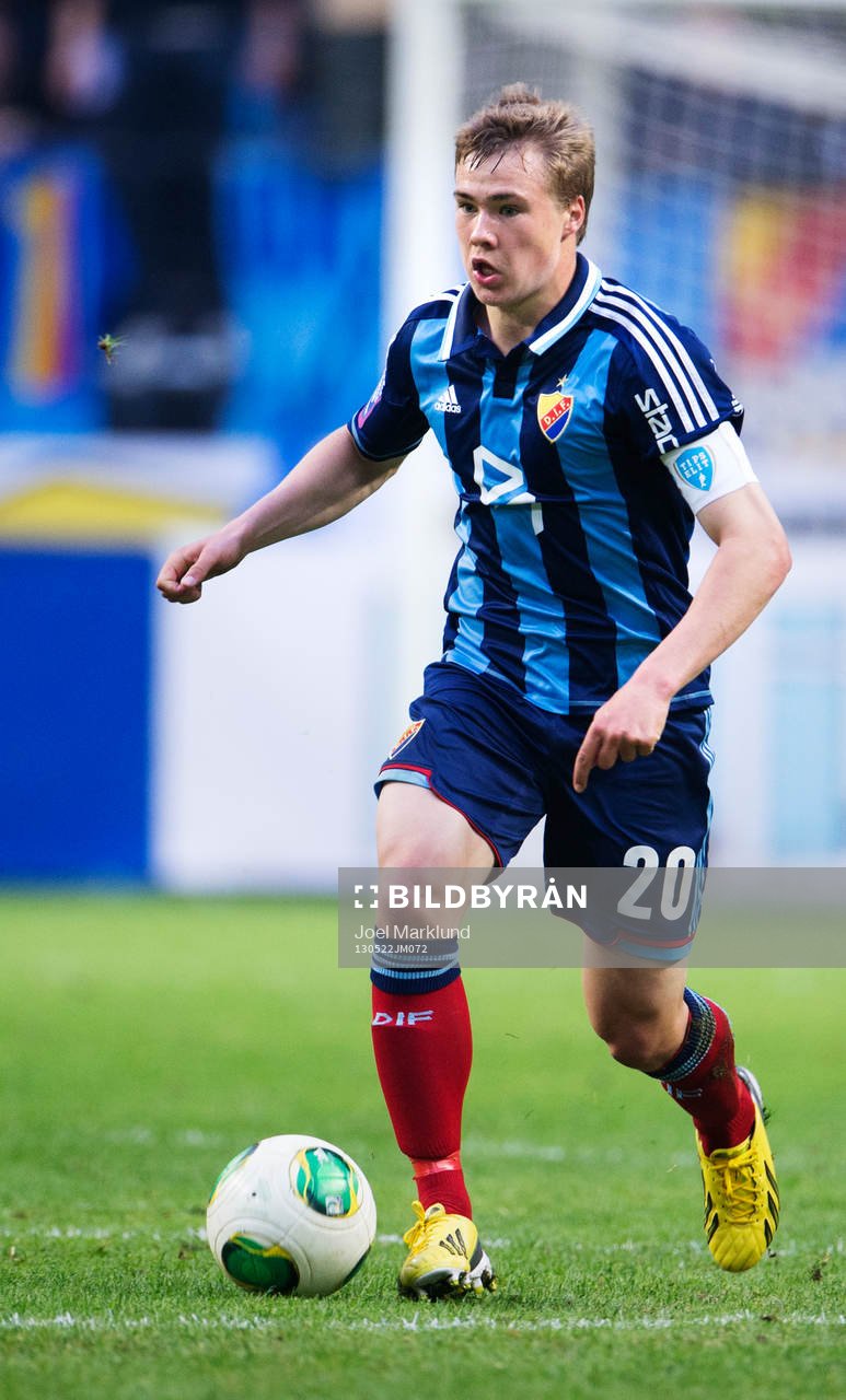 Djurgårdens Simon Tibbling i