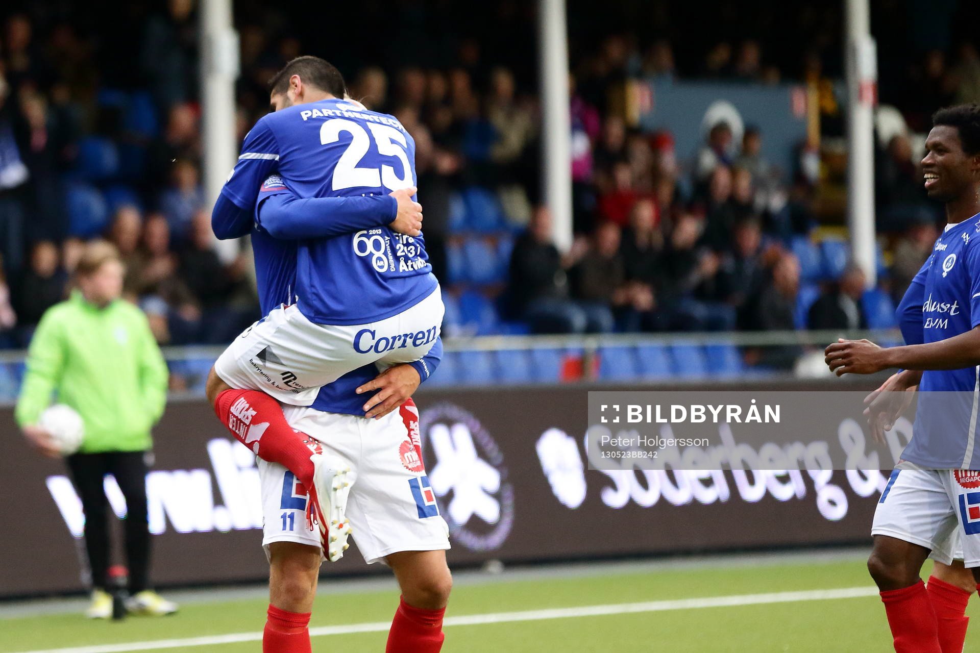 Mål 3-0 Åtvidaberg Imad Zatara i famnen på Åtvidaberg