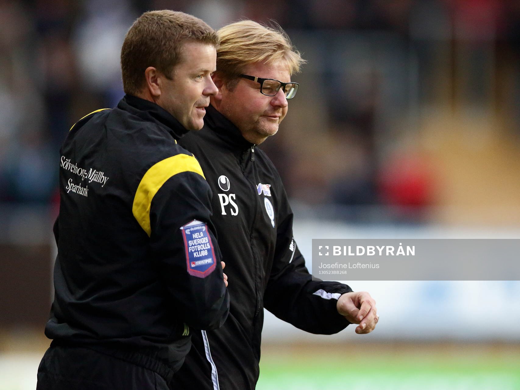 Fotboll, Allsvenskan, Åtvidaberg - Mjällby: Mjällbys tränare Anders Torstensson tillsammans med Åtvidaberg Tränare Peter Swärdh
