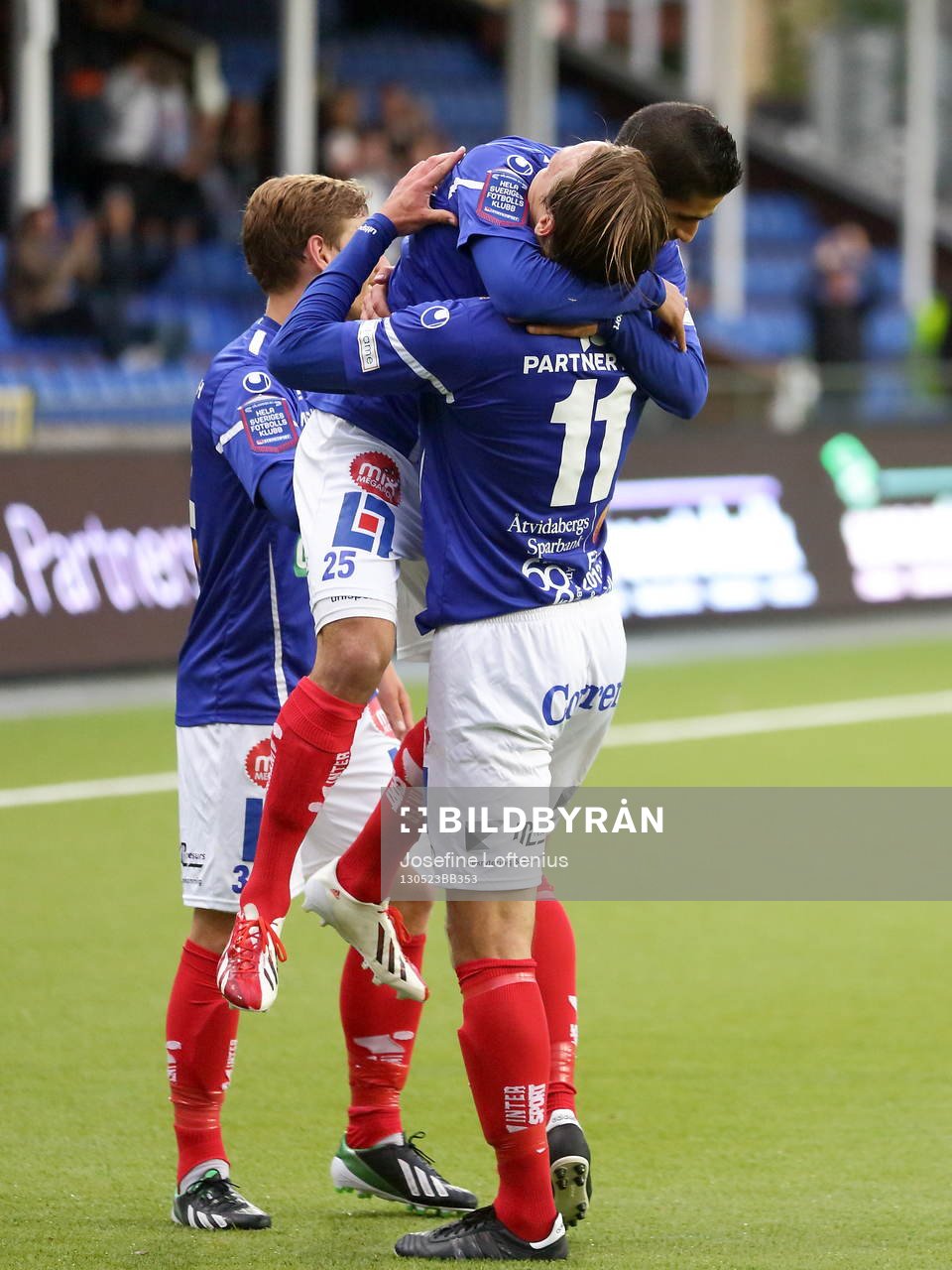Mål 3-0 Åtvidaberg Imad Zatara i famnen på Åtvidaberg