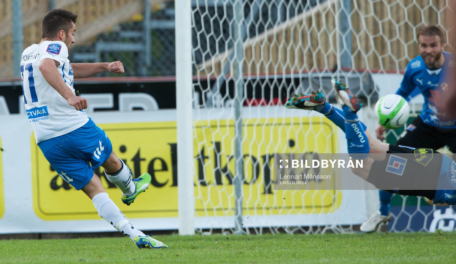 Jättechans i slutet av matchen, inhopparen Christopher