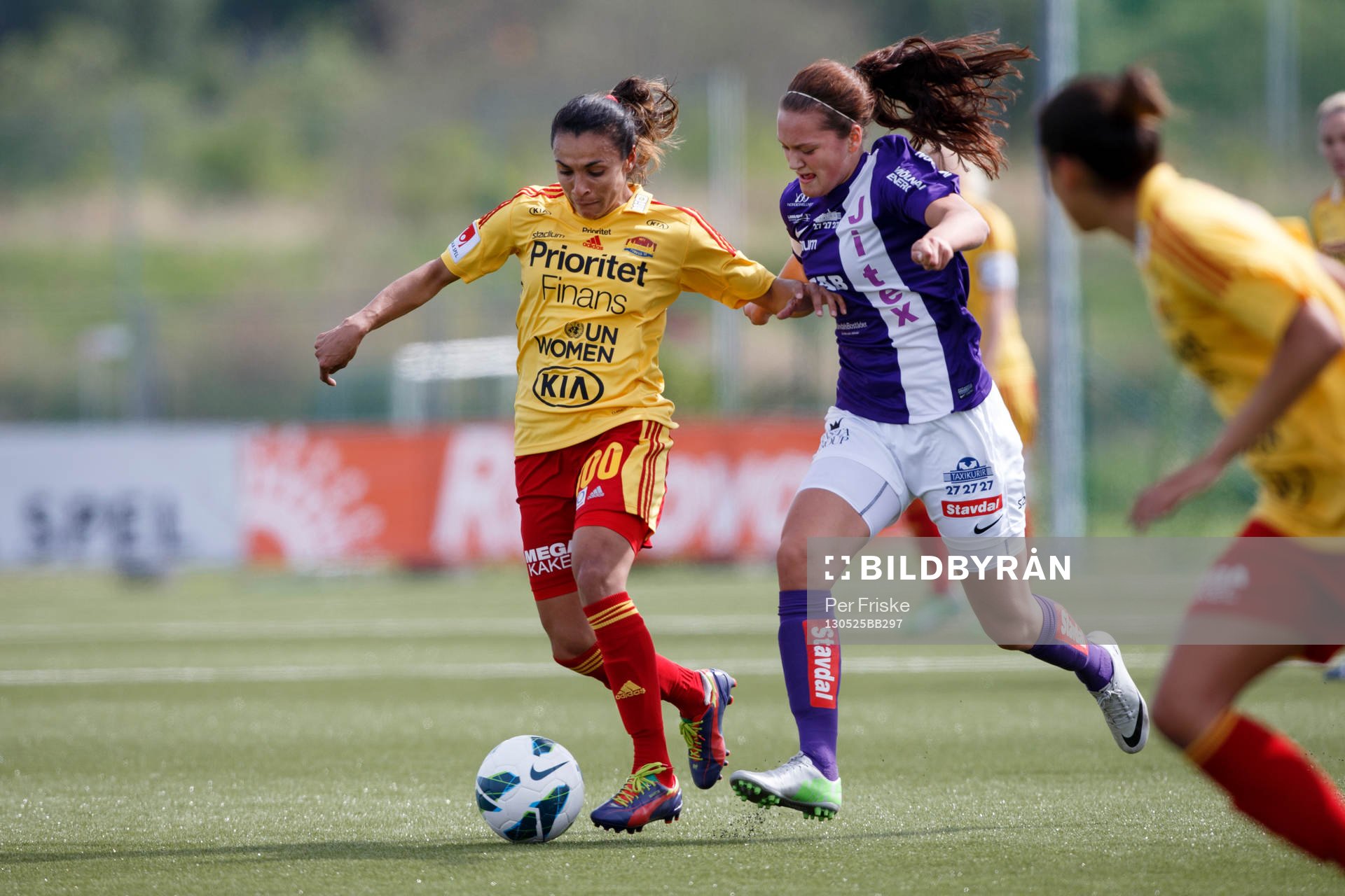 Marta Vieira da Silva, Tyresö jagas av Julia Wahlberg,