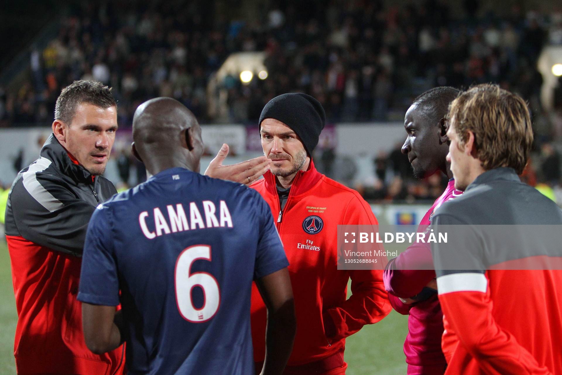 Nicolas DOUCHEZ / Zoumana CAMARA / David BECKHAM /  Mamadou