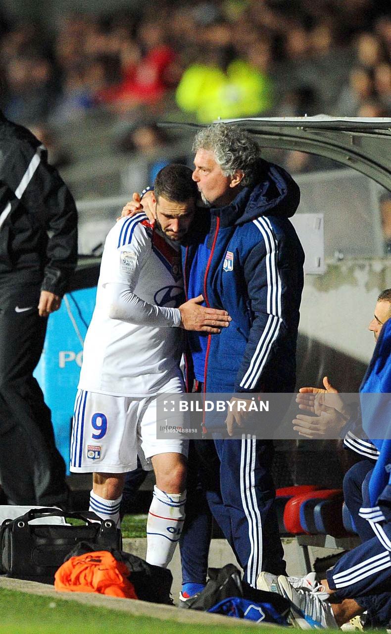  Fotboll, Lyon - Rennes: Lisandro LOPEZ / Joel BATS - 26.05.2013 - Lyon / Rennes - 38e journee Ligue 1