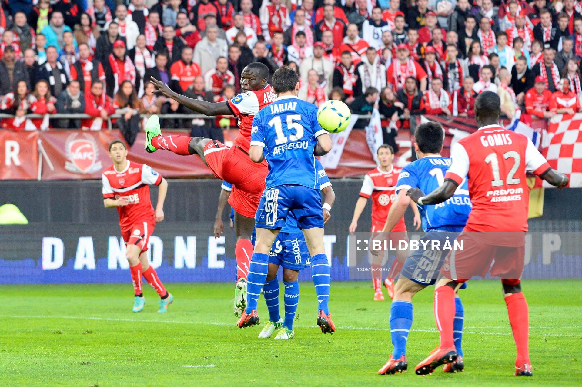  Fotboll, fransk, Valenciennes - Troyes : Vincent ABOUBAKAR / Florian JARJAT - 26.05.2013 - Valenciennes / Troyes - 38eme  Journee de Ligue 1 