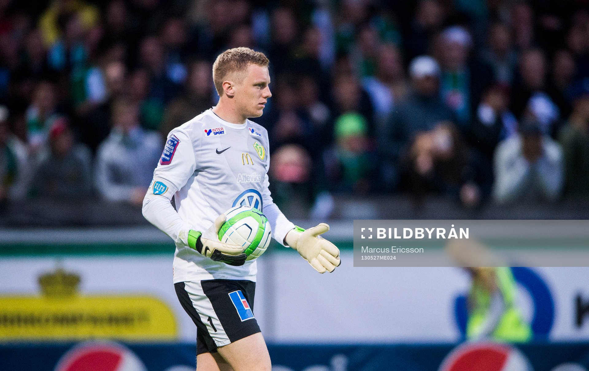 Niklas Helgesson, målvakt, Jönköping