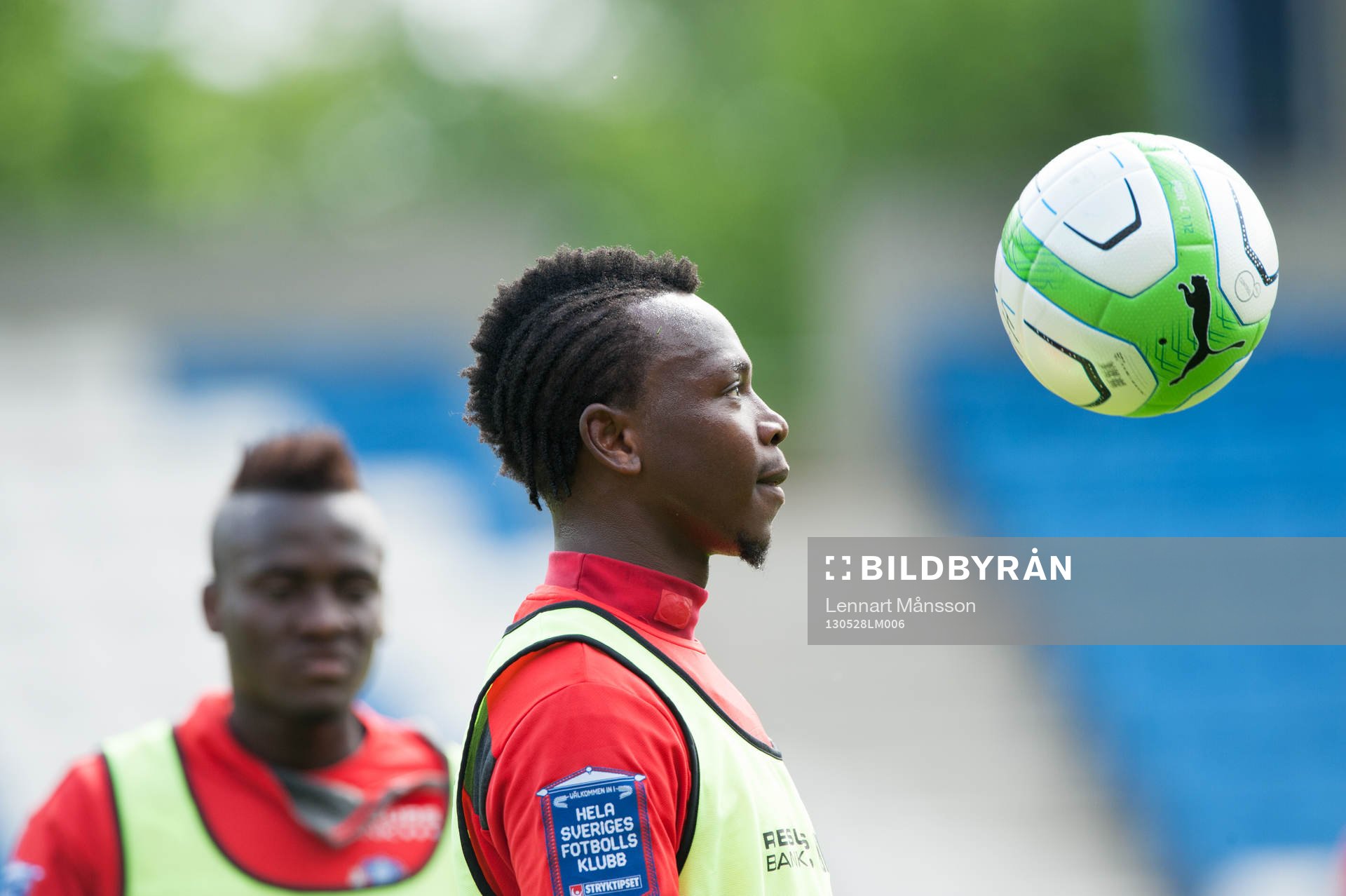 May Mahlangu och David Accam