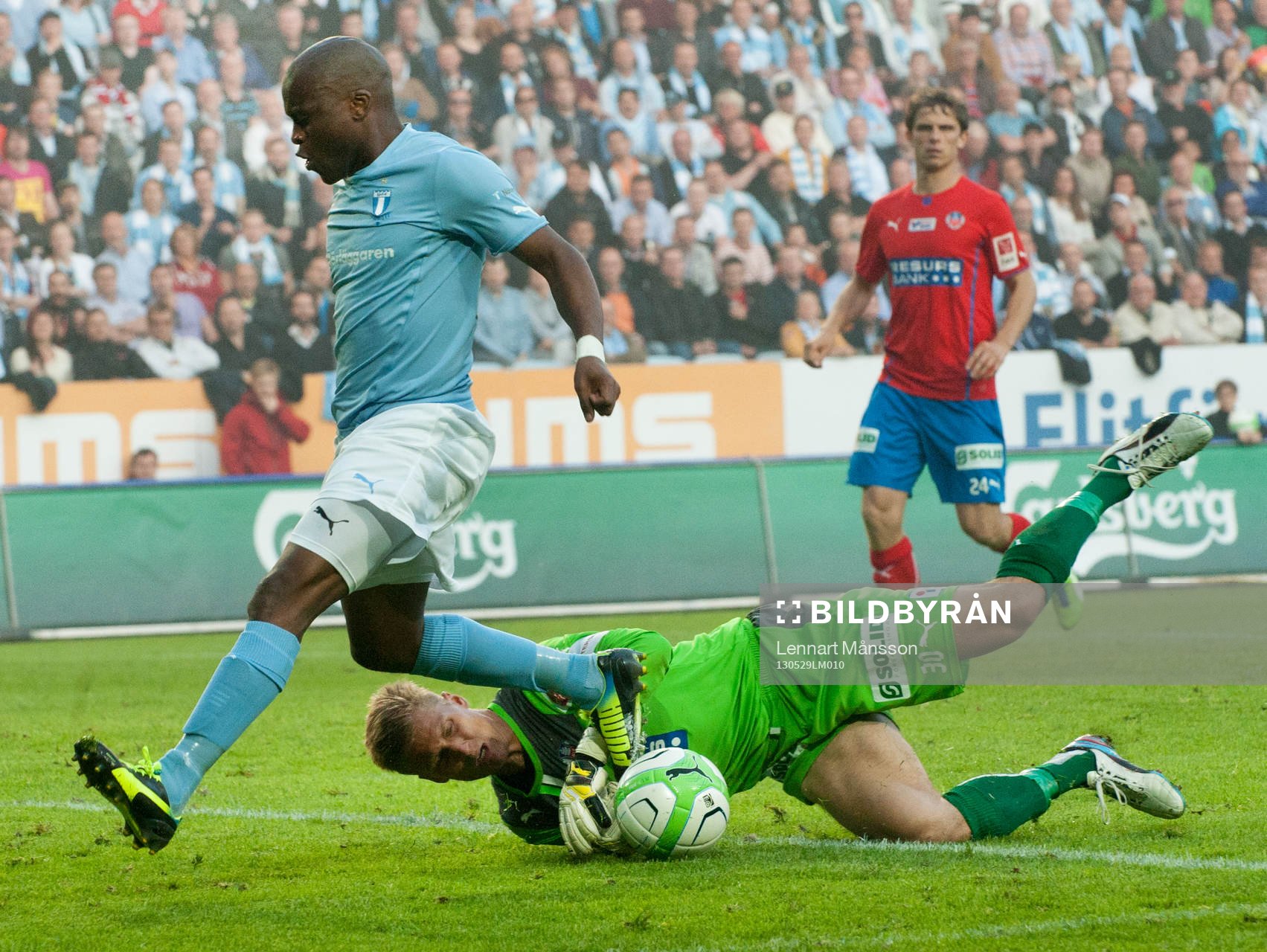 Tokelo Rantie, Malmö, mot P'är Hansson, Helsingborg