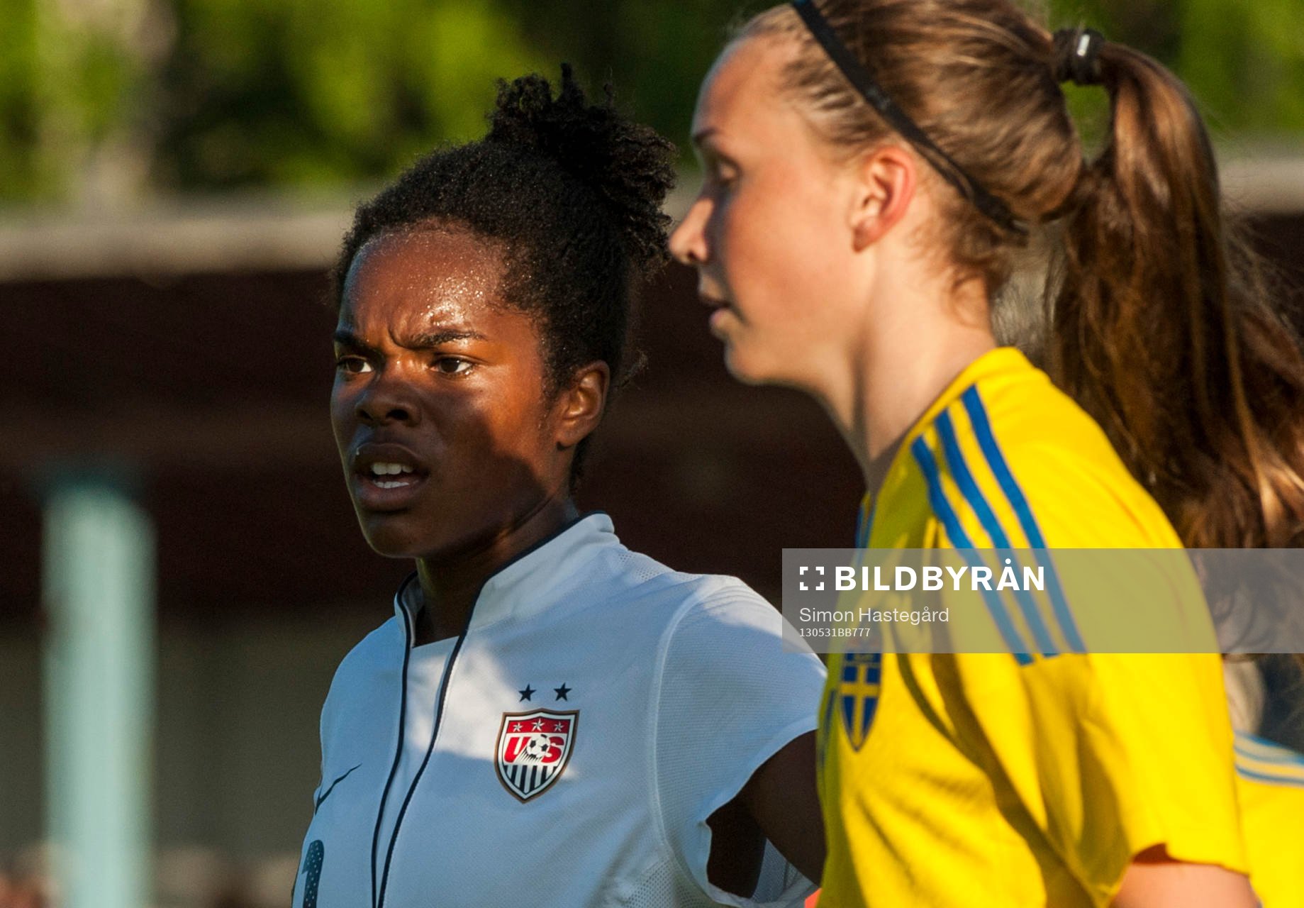 Kayla Mills, USA och Jessica Thorin, Sverige