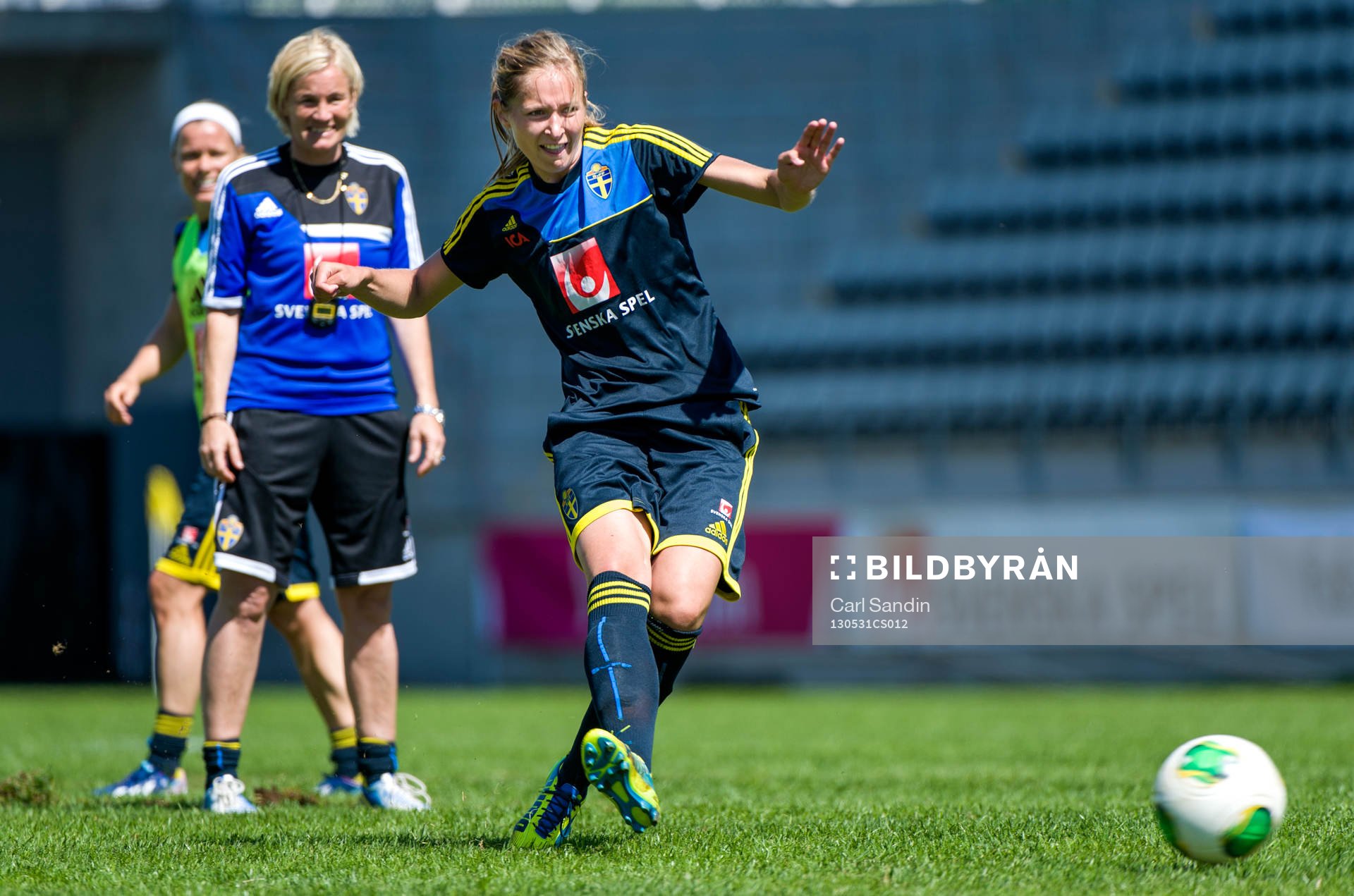 Emmelie Konradsson, Sverige