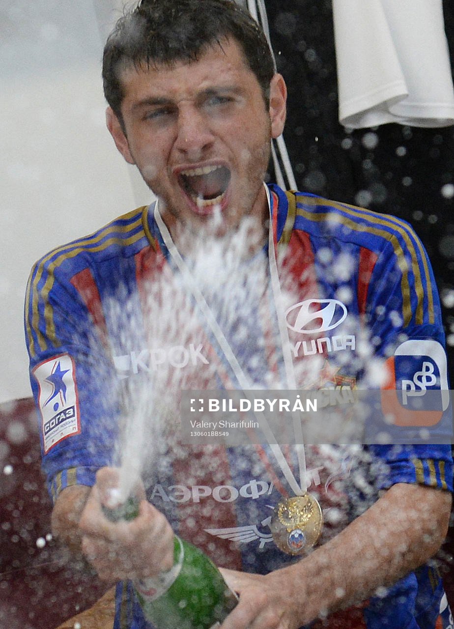 ITAR-TASS: GROZNY, RUSSIA. JUNE 1, 2013. CSKA Moscow's Alan