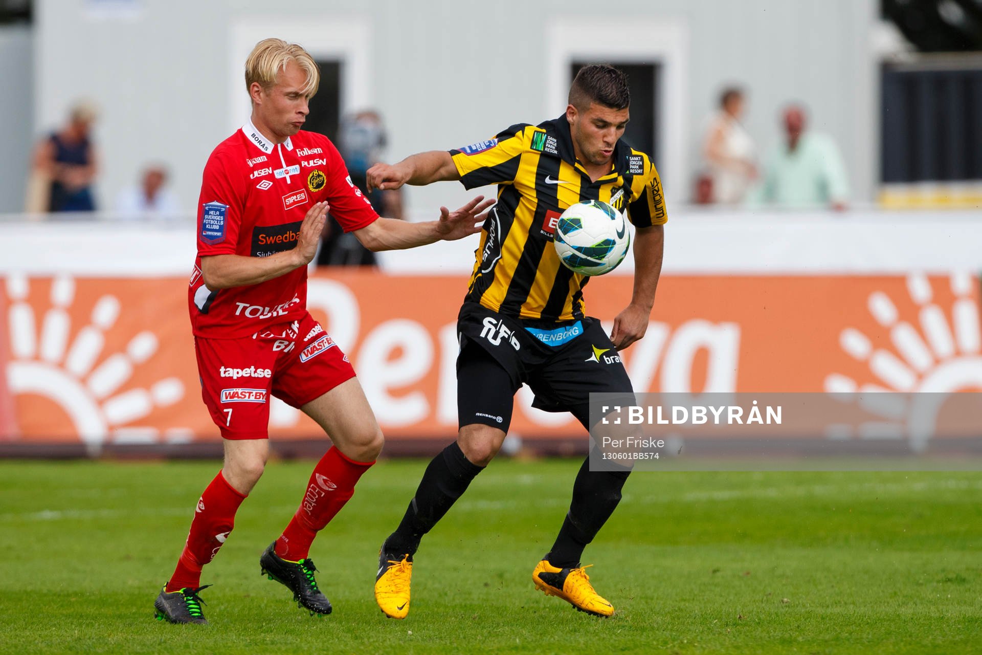 Johan Larsson, Elfsborg och Moestafa El Kabir, Häcken