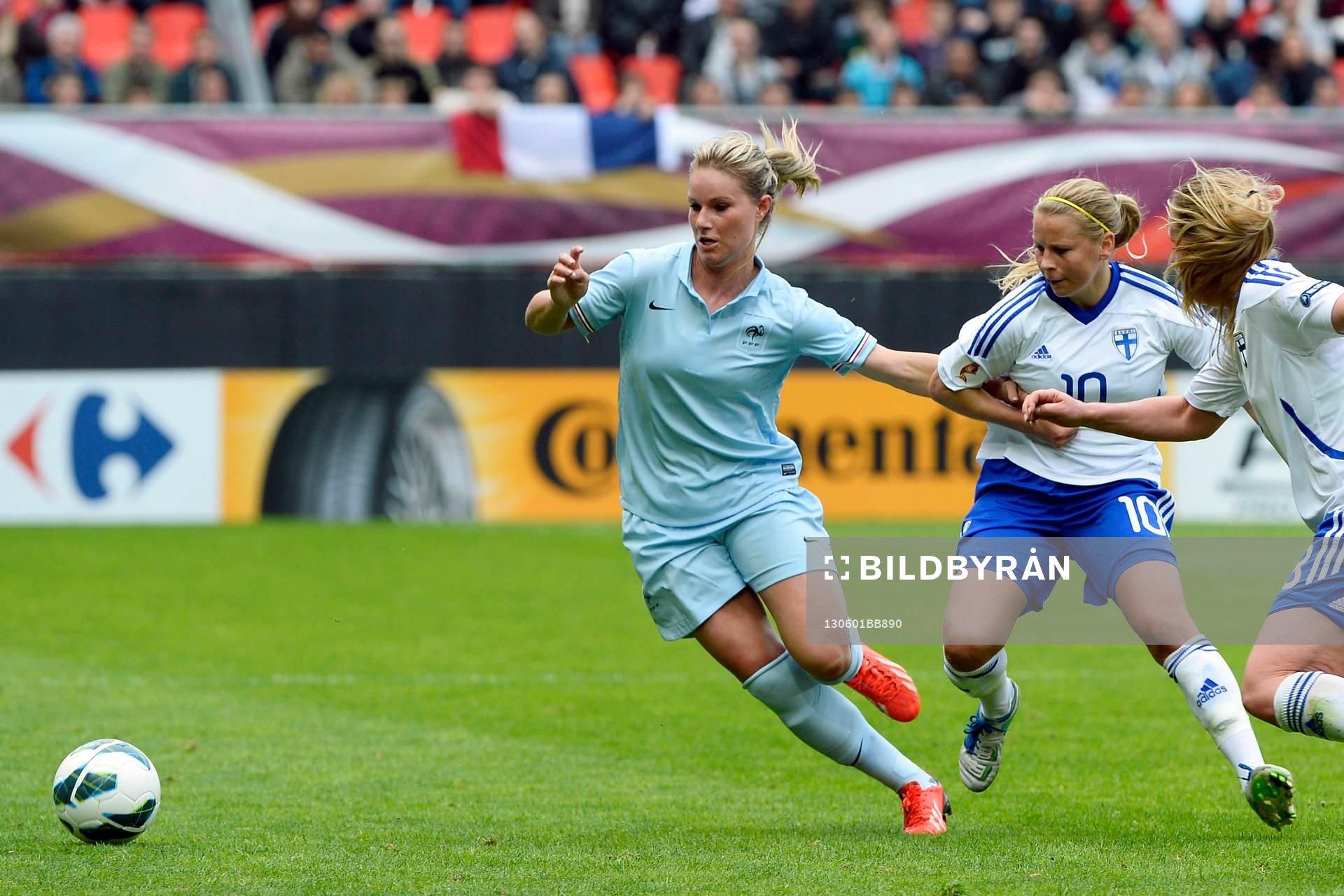 Amandine HENRY - 01.06.2013 - France / Finlande - Match