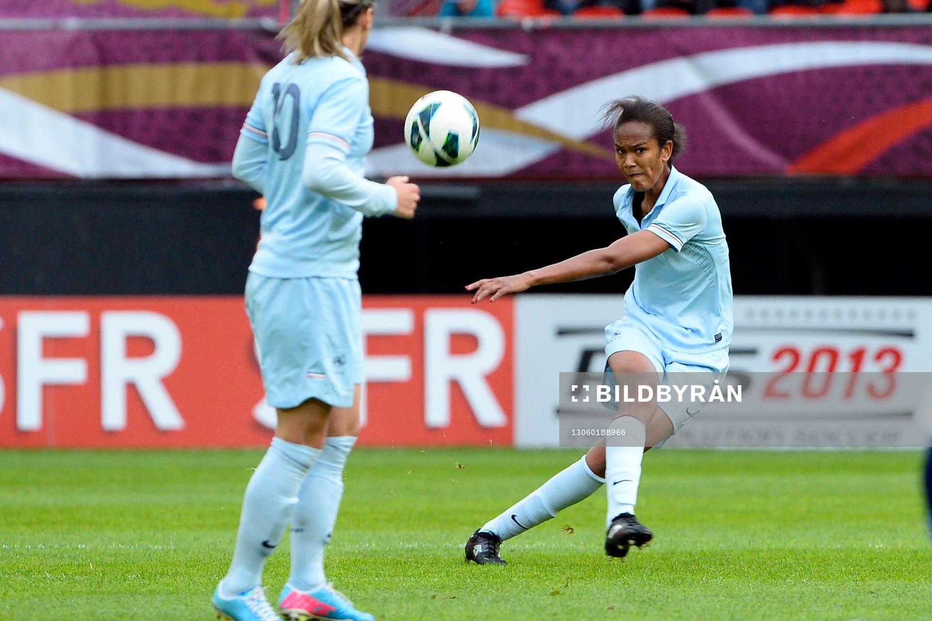  Fotboll, Dam, Frankrike - Finland: Wendy RENARD - 01.06.2013 - France / Finlande - Match amical