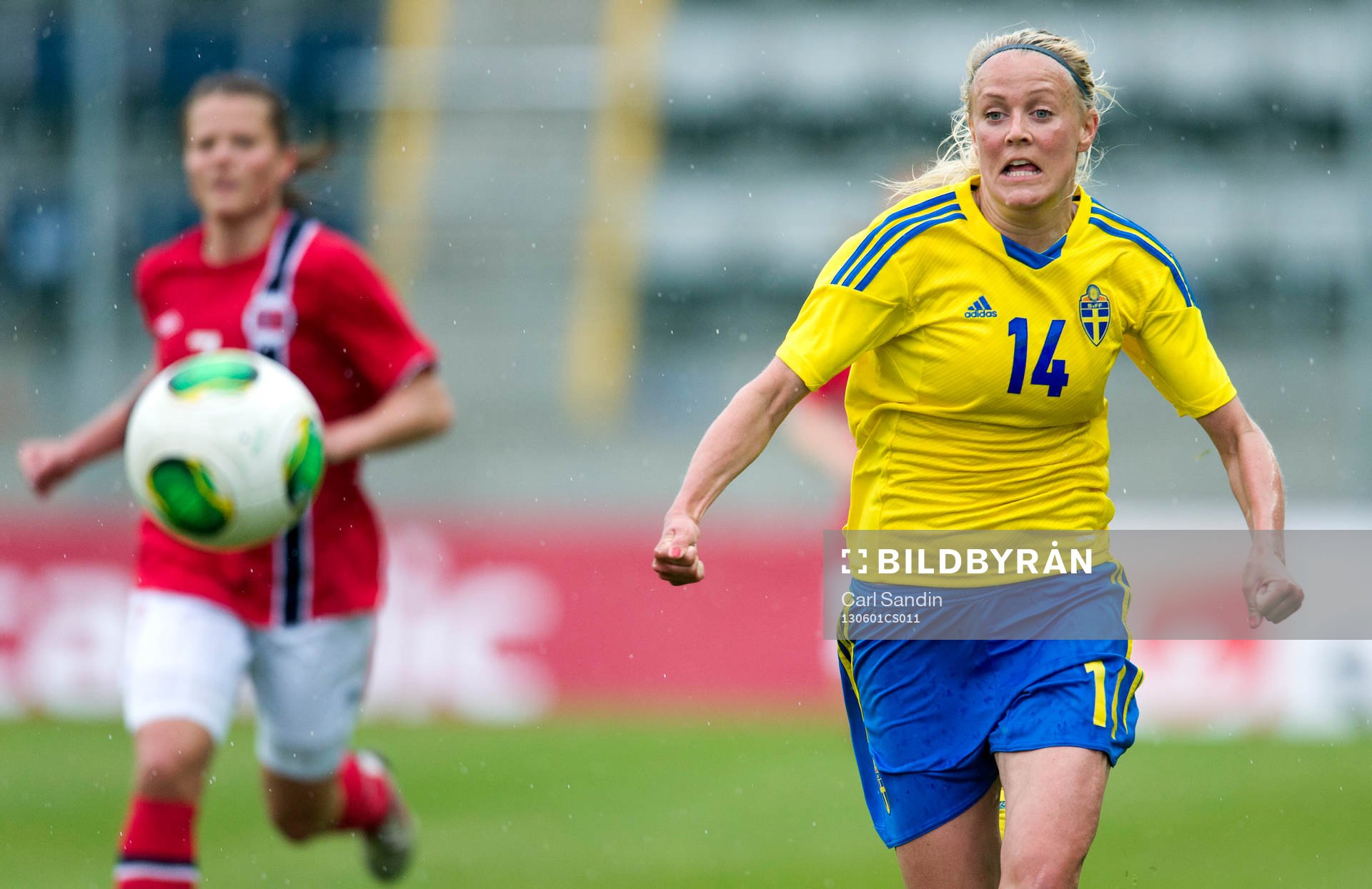 Josefine Öqvist, Sverige
