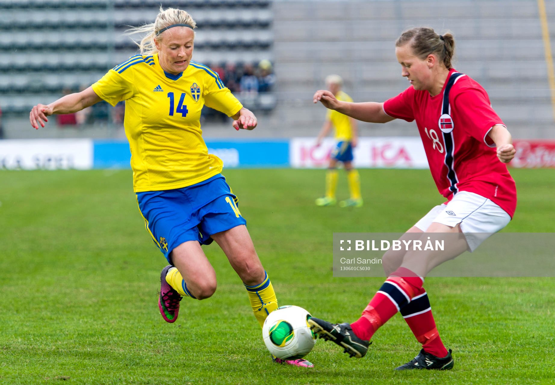 Josefine Öqvist, Sverige