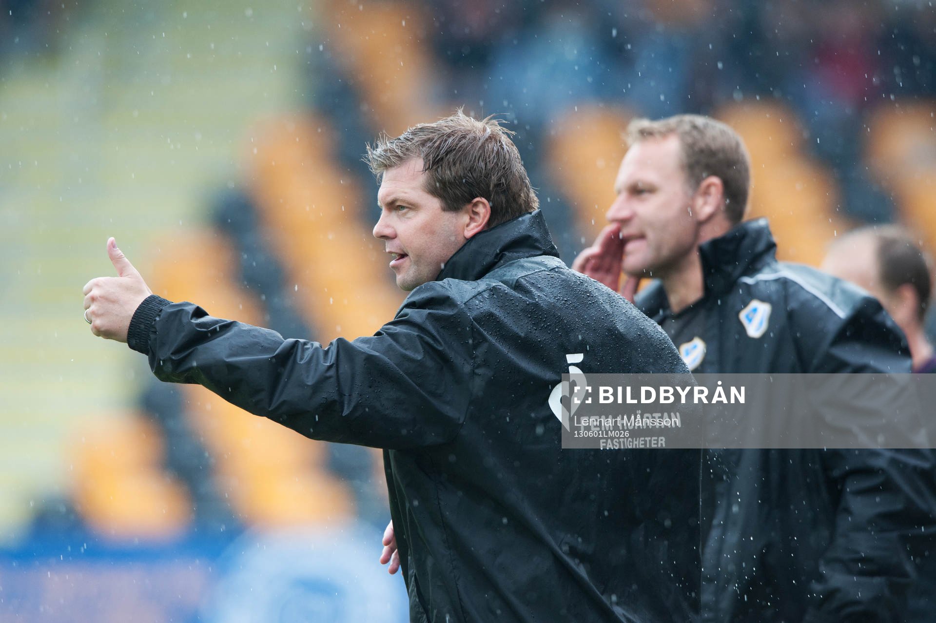 Jens Gustafsson och Torbjörn Arvidsson, tränare, Halmstad