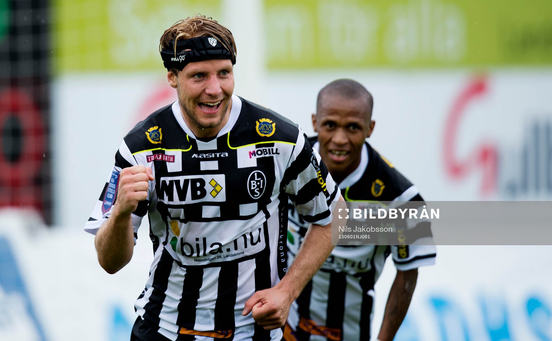 Fredrik Karlsson, Landskrona BOIS, slår in 2-0 på straff