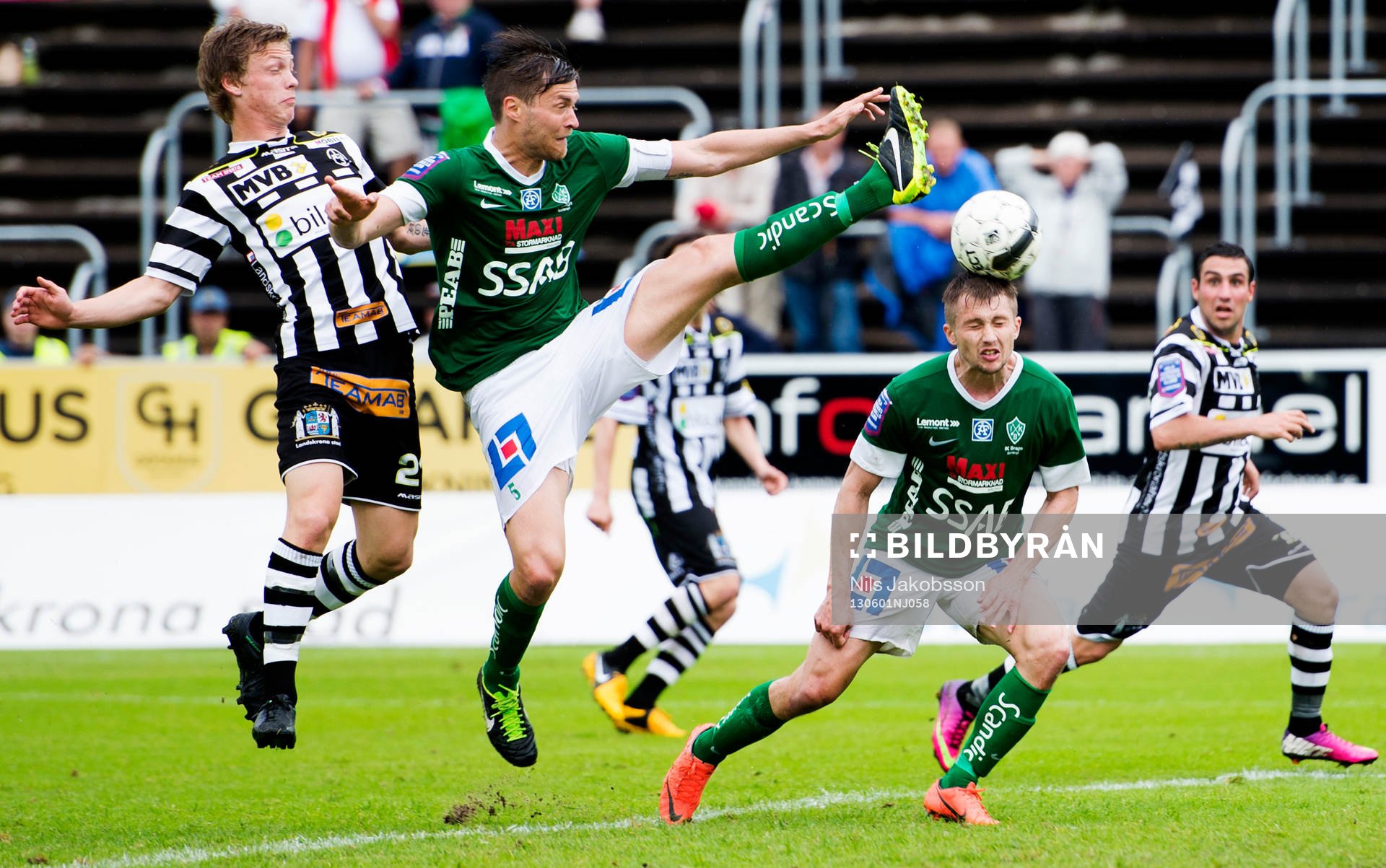 Fotboll, Superettan, Landskrona BOIS - Brage: Robin Eliasson Hofsö, Landskrona BOIS, Peter Magnusson, Adam Graden, Brage.