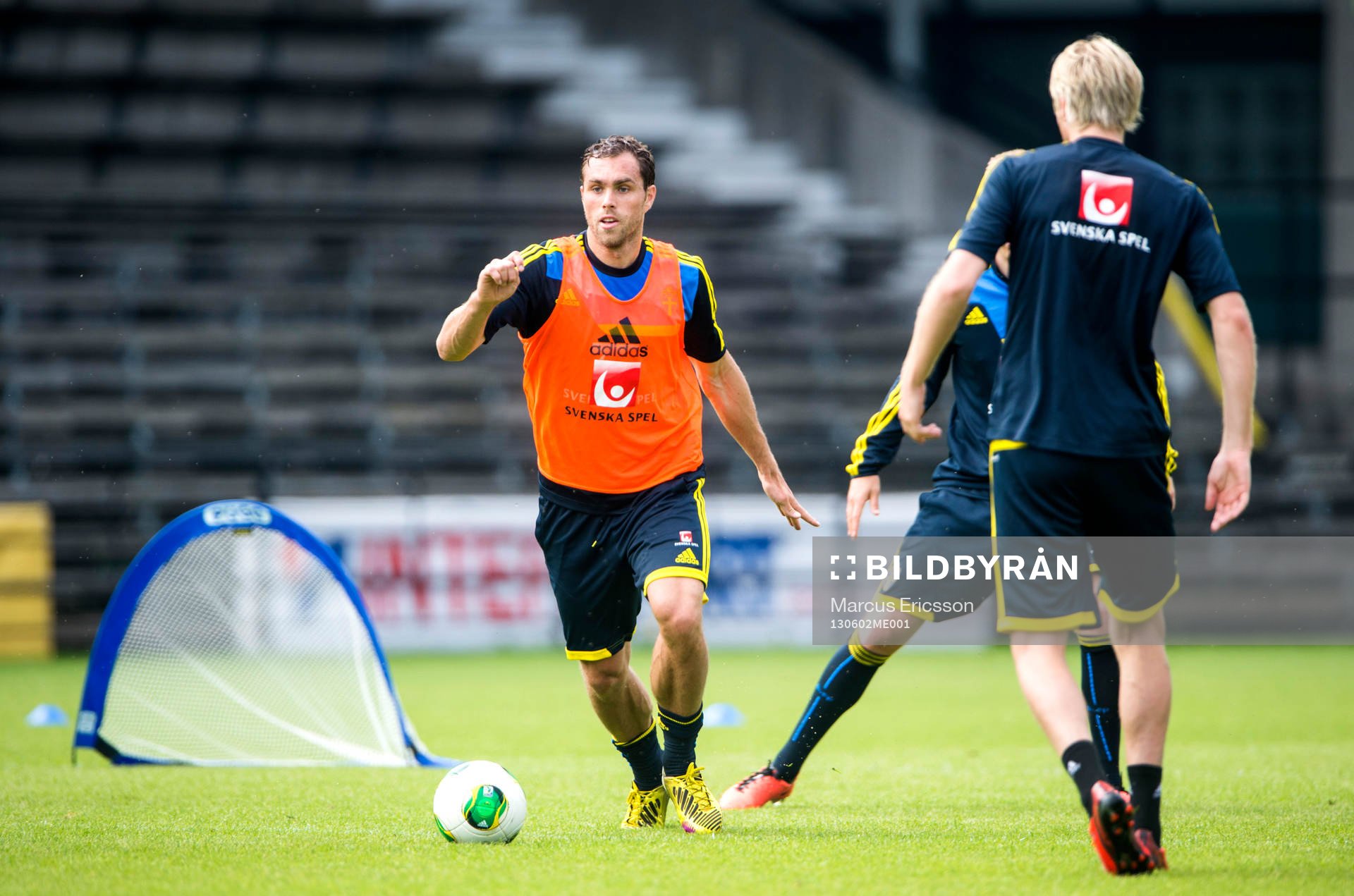 Träning på Söderstadion i Stockholm. Johan Elmander